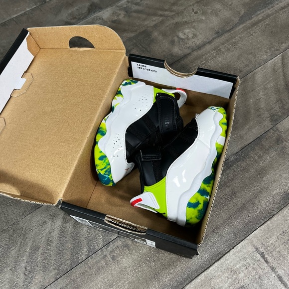 Nike Air Jordan 6 Rings Sneakers Sz 5C - Picture 7 of 8